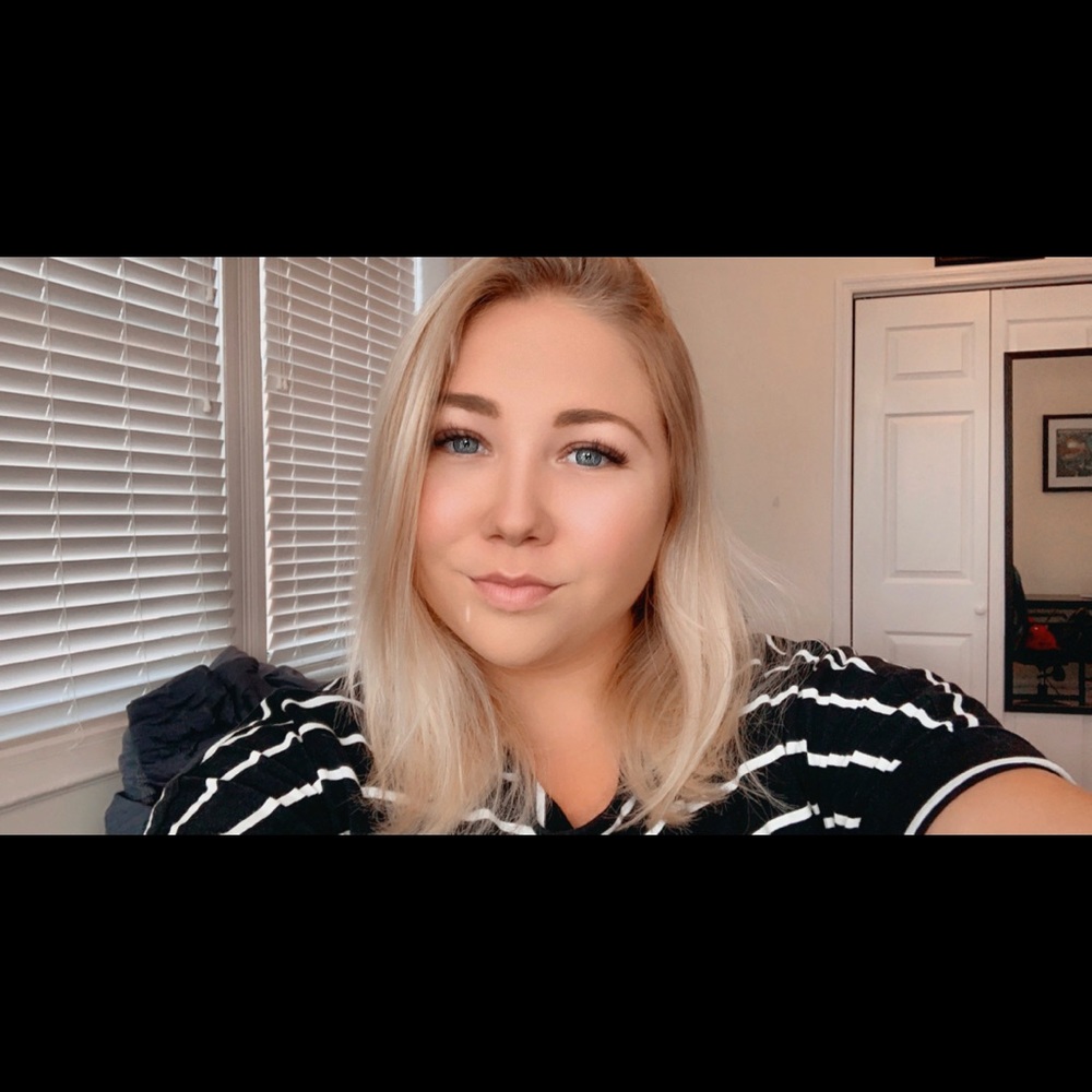 Meet your Posher, Brianna